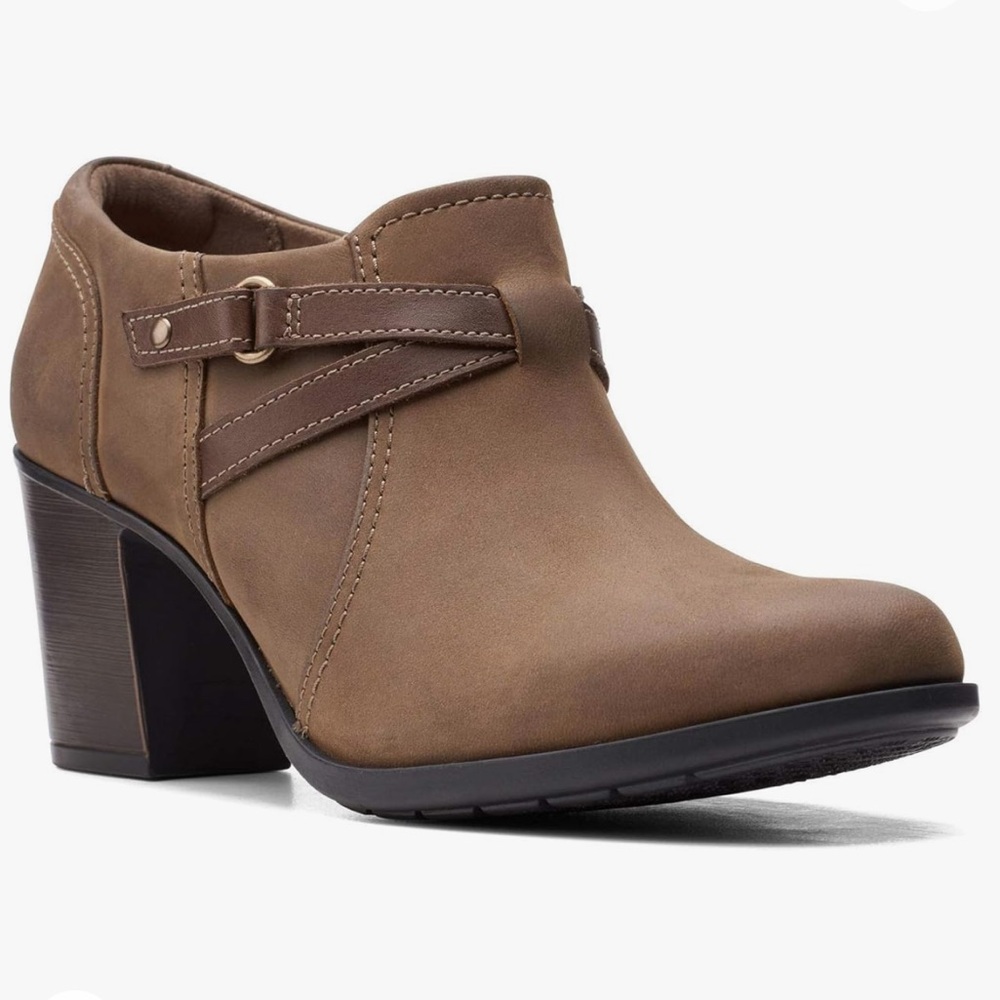 Clarks Womens Diane Lela Heels Booties Size 6